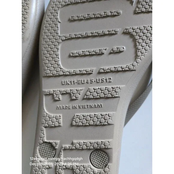 FitFlop Iqushion Mens Timberwolf Beige Ergonomic Rubber Slip On Sandal Size 12 - Picture 6 of 6